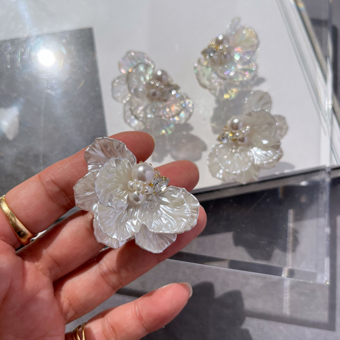 ギフト アレルギー対応 人気 かわいい ピアス/イヤリング『 bloom 』(ブルーム)| JASMINE ハンドメイドアクセサリー 三重