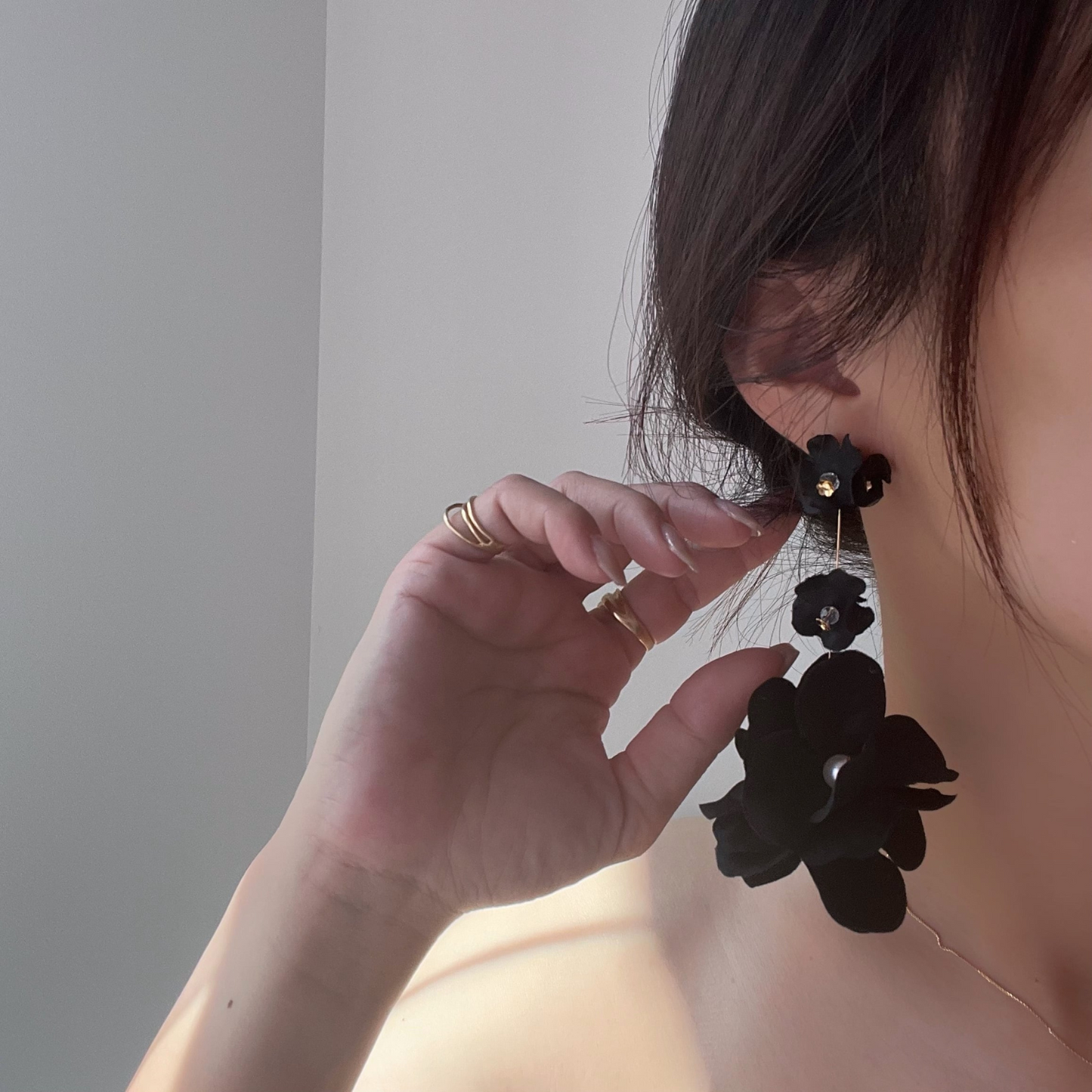 人気 上品 大ぶり 花 アレルギー対応ピアス/イヤリング『 Diana 』(ディアナ)| JASMINE ハンドメイドアクセサリー 三重