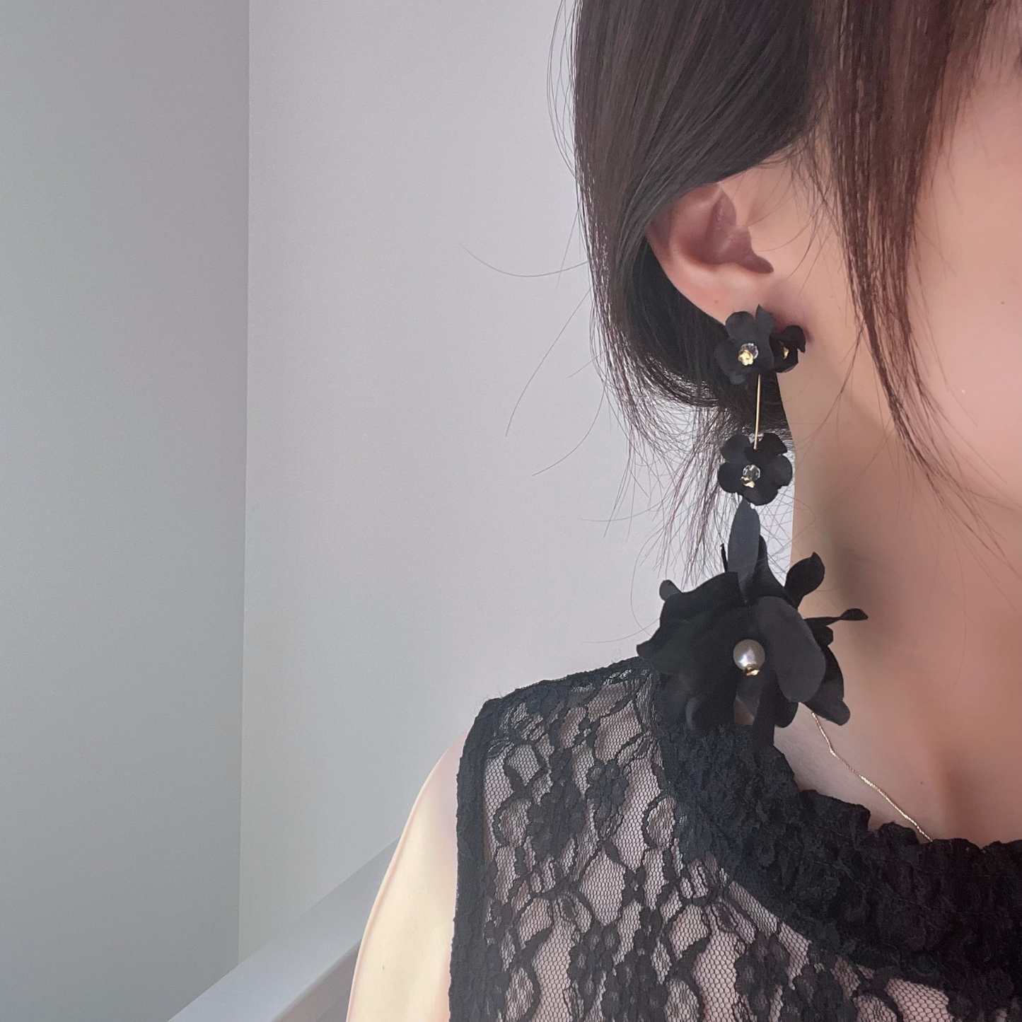人気 上品 大ぶり 花 アレルギー対応ピアス/イヤリング『 Diana 』(ディアナ)| JASMINE ハンドメイドアクセサリー 三重
