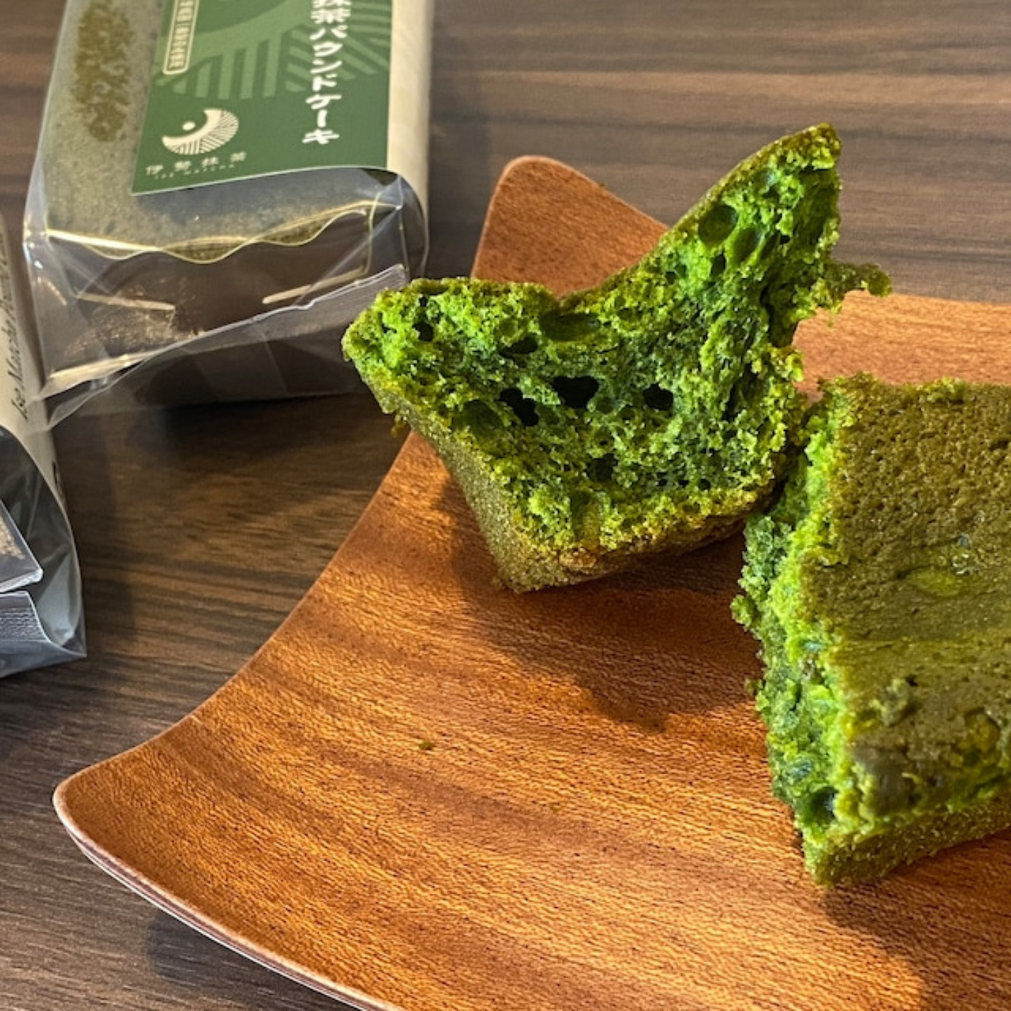 【ギフト】抹茶 / ほうじ茶 から選べる カステラ1本 & パウンドケーキ8個 | 伊勢抹茶 ISE MATCHA CAFE 三重 鈴鹿
