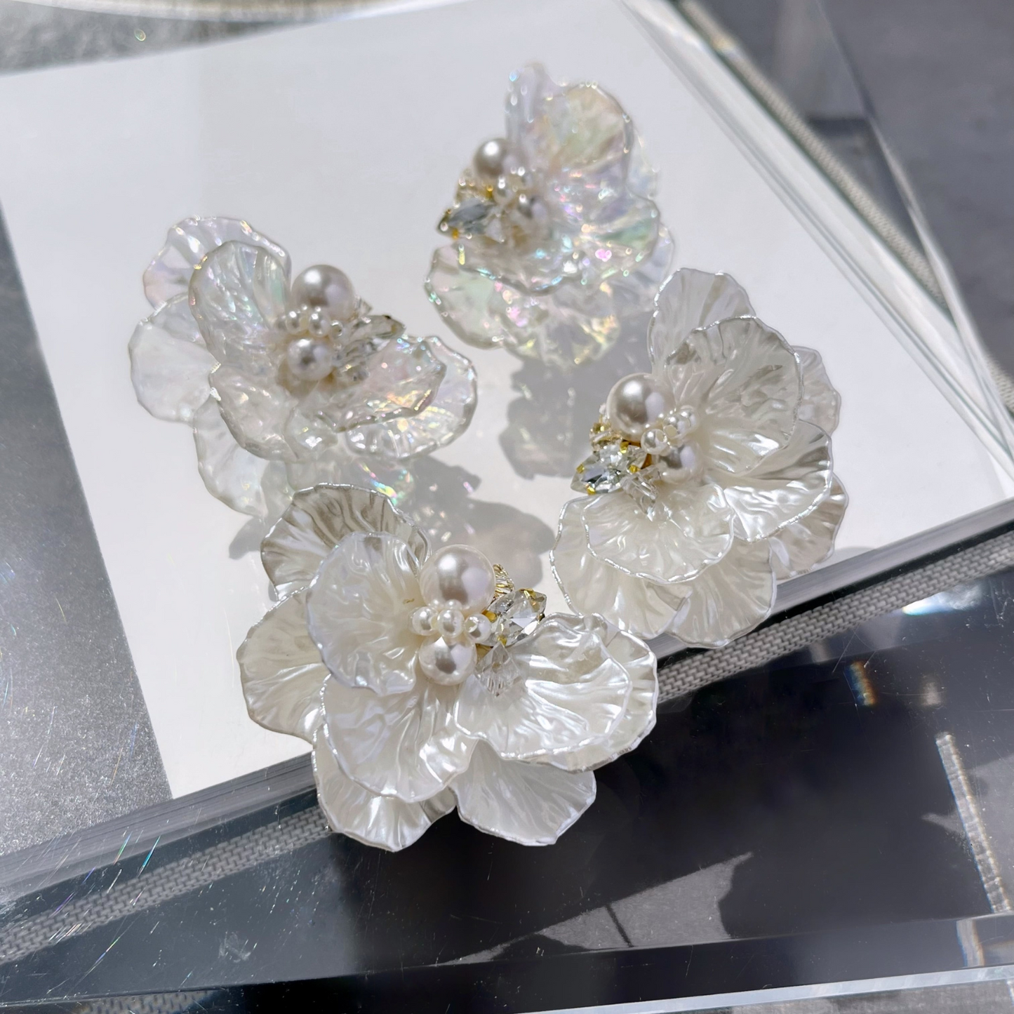 ギフト アレルギー対応 人気 かわいい ピアス/イヤリング『 bloom 』(ブルーム)| JASMINE ハンドメイドアクセサリー 三重